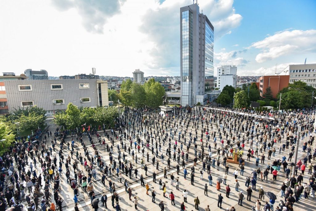 Kosovo’s Largest Party Protests ahead of Constitutional Court Ruling on New Government Formation