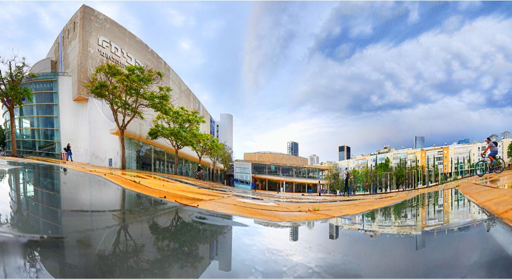 The Corona Time: Israeli And International Photographer Amir Khodorov Is Documenting Tel Aviv Slowly Returning To Life