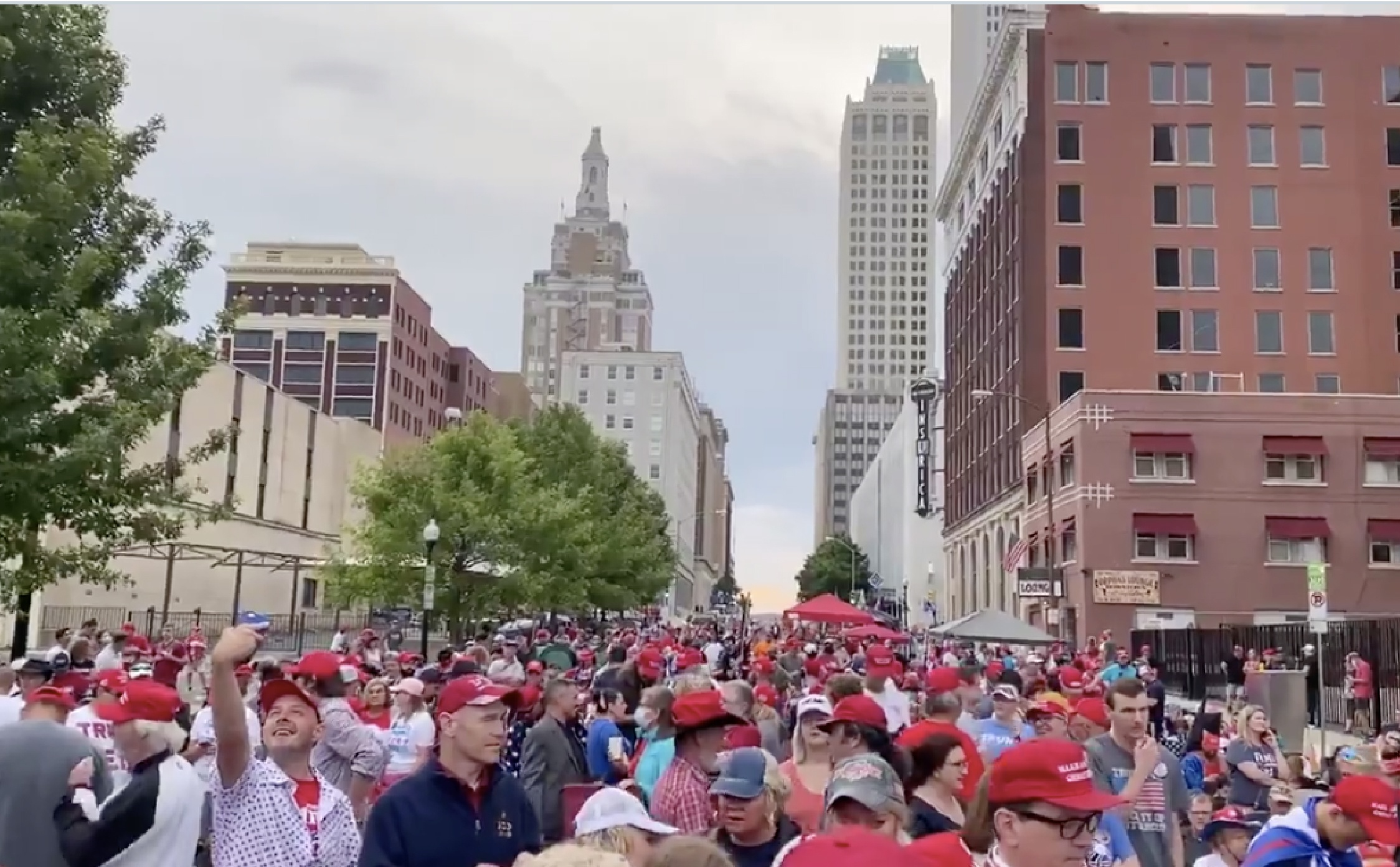 [VIDEO] Tulsa Pre-Rally Trump Crowd is Most Jaw-Dropping and Epic We’ve ...