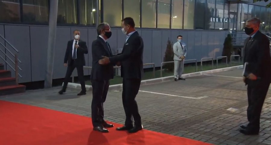 U.S. And Kosovo Governments Discuss Implementation Of Economic Deal With Serbia